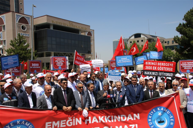 MEMUR VE EMEKLİLERİMİZİN HAKLARI İÇİN HAZİNE VE MALİYE BAKANLIĞI ÖNÜNDEYDİK